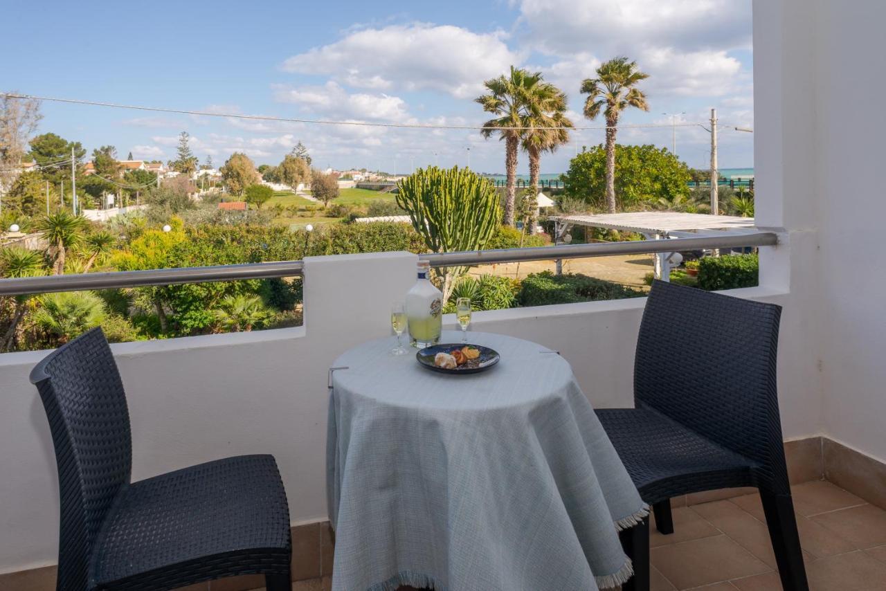 吉奥尼奥酒店 Lido di Noto 外观 照片