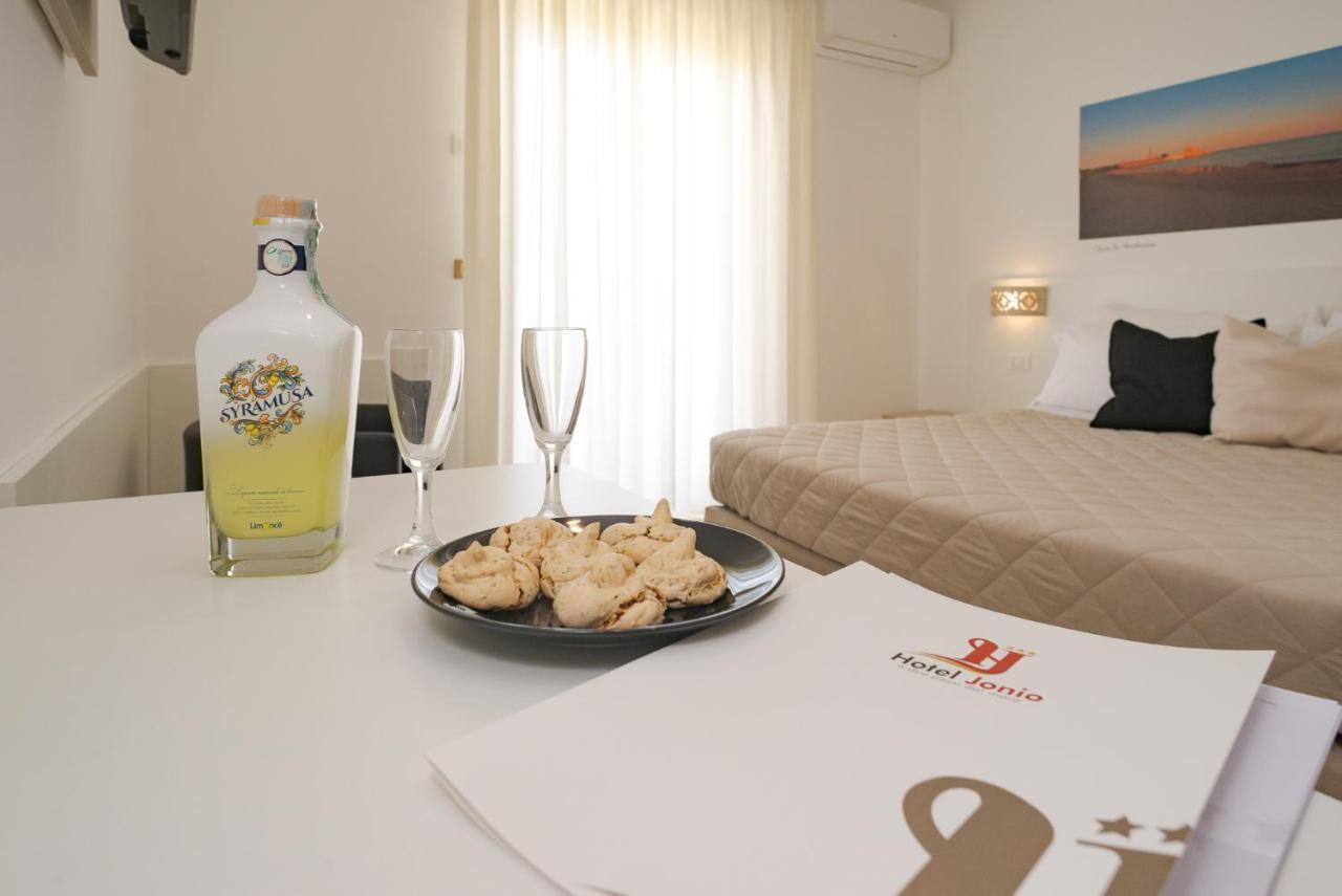 吉奥尼奥酒店 Lido di Noto 外观 照片